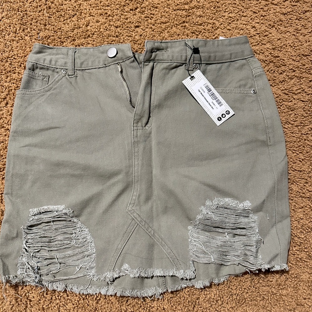 Boohoo Distressed Gray Denim Skirt